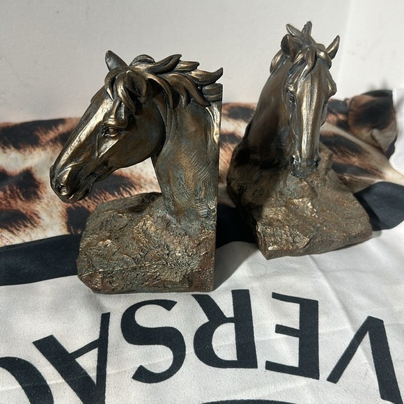 Home  decor - Picture 3 of 4